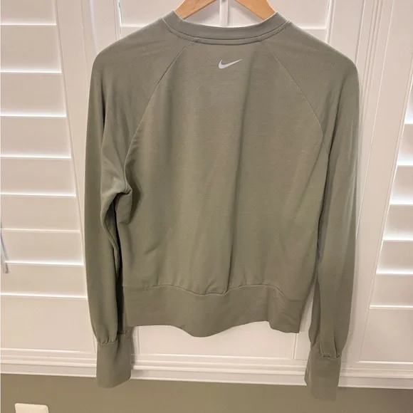 Nike Women's Lightweight Sweatshirt - Picture 2 of 5